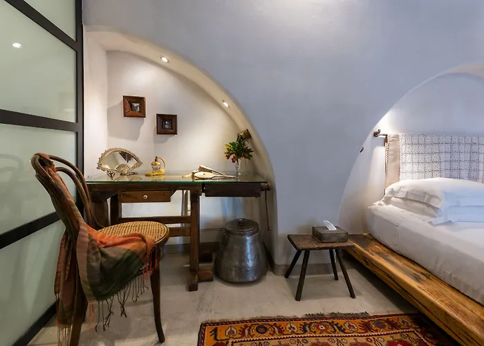 Otel Kokkini Porta Rossa 5*