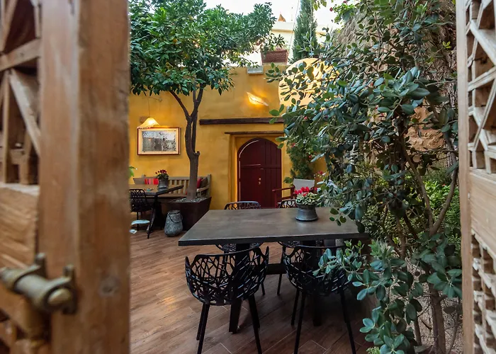 Otel Kokkini Porta Rossa 5*