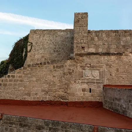 Hotel Kokkini Porta Rossa