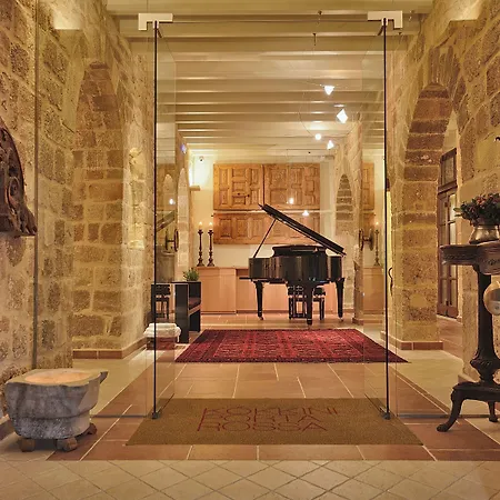 Ξενοδοχείο Kokkini Porta Rossa