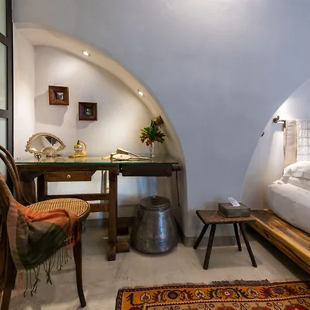 Ξενοδοχείο Kokkini Porta Rossa 5*