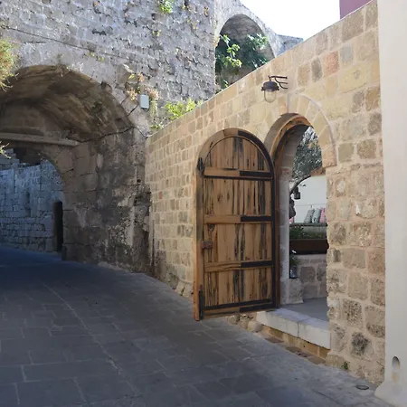 Kokkini Porta Rossa Ξενοδοχείο 5*