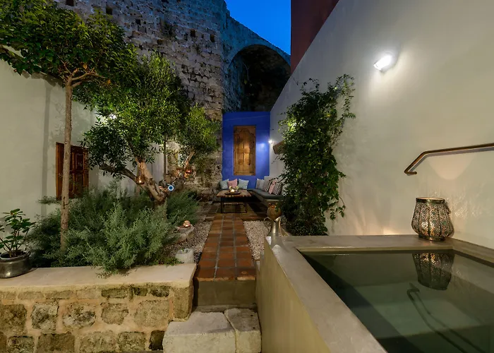 Kokkini Porta Rossa Rhodes City