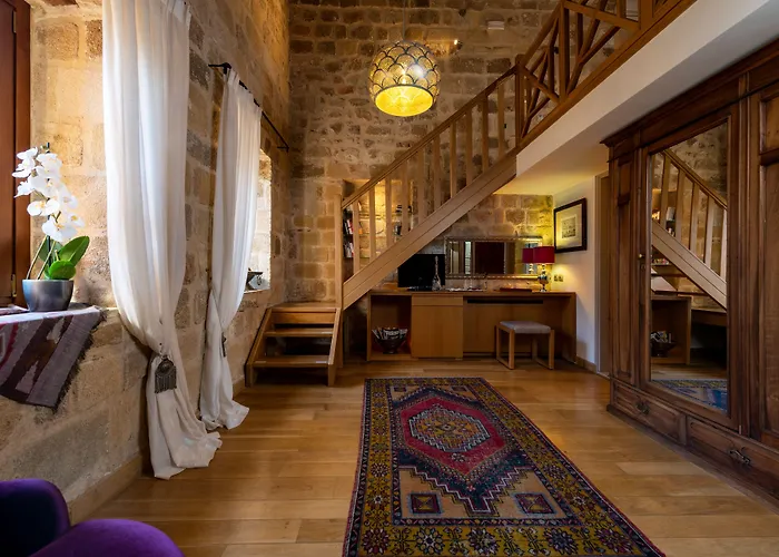 Hotel Kókkini Porta Rossa 5*