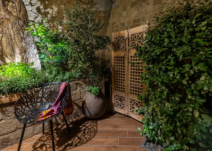 Kókkini Porta Rossa Hotel