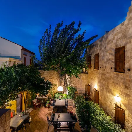 Szálloda Kokkini Porta Rossa